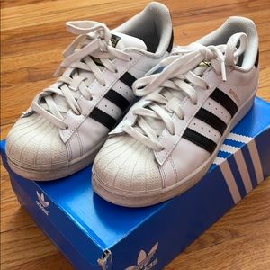 Adidas Superstar
